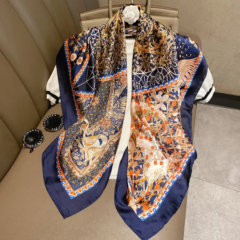 Light luxury 90 Silk scarf imi - Photography Of The Year recension och pris